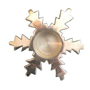 Holiday Set of 4 Star Shaped Votive Candle Holders Silver Metal Christmas Lights